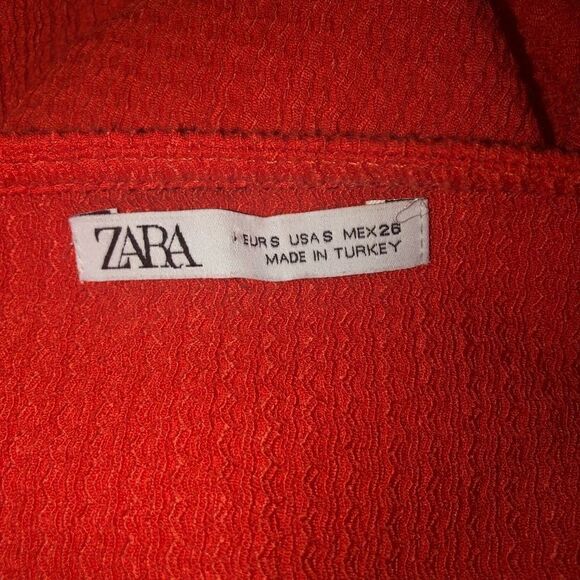 Adorable Zara Top  - Picture 5 of 7